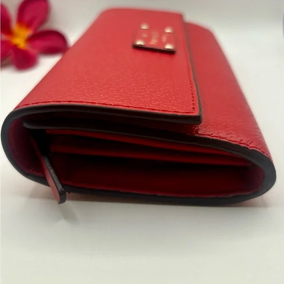Kate Spade Leather Jean Wellesley Large Wallet WLRU5119 Hotchili NWT
MSRP $159 - Picture 7 of 7
